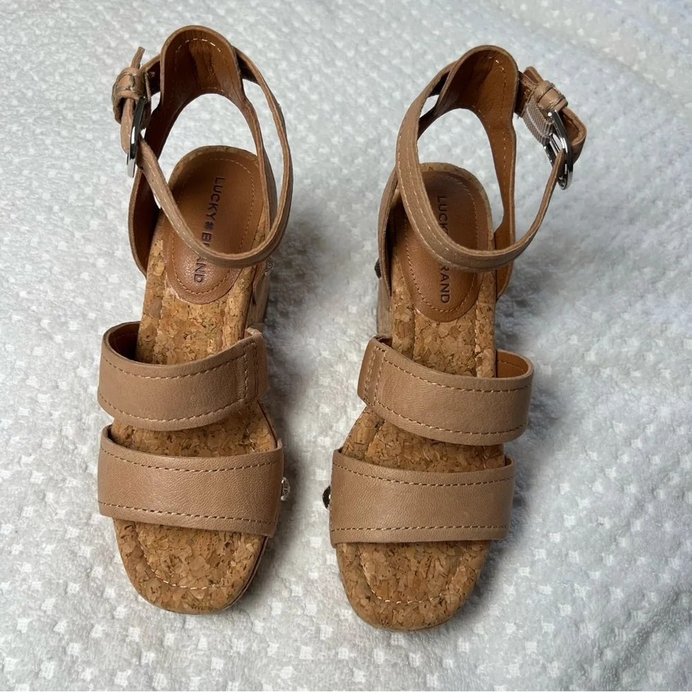 Lucky Brand Women's Valintina Wedge Sandal